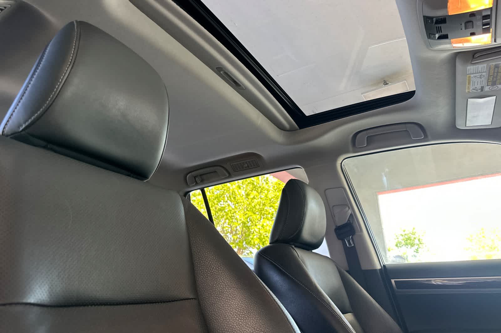 Thumbnail: 2015 Lexus GX - 18