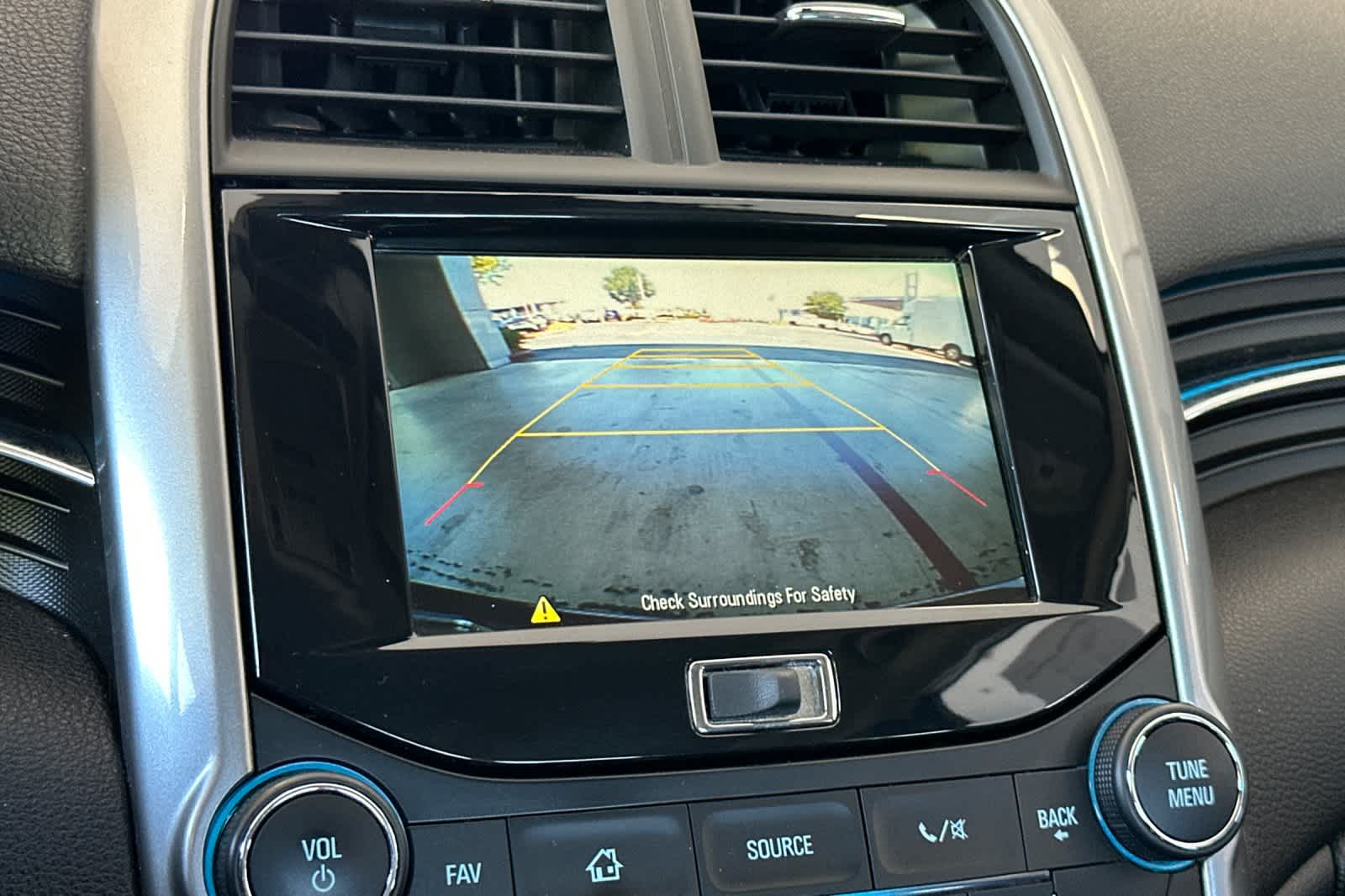 2016 Chevrolet Malibu LT 19