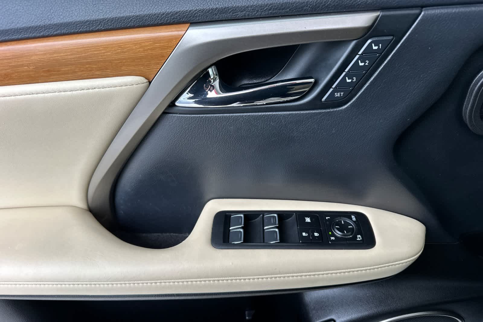 Thumbnail: 2022 Lexus RX - 12