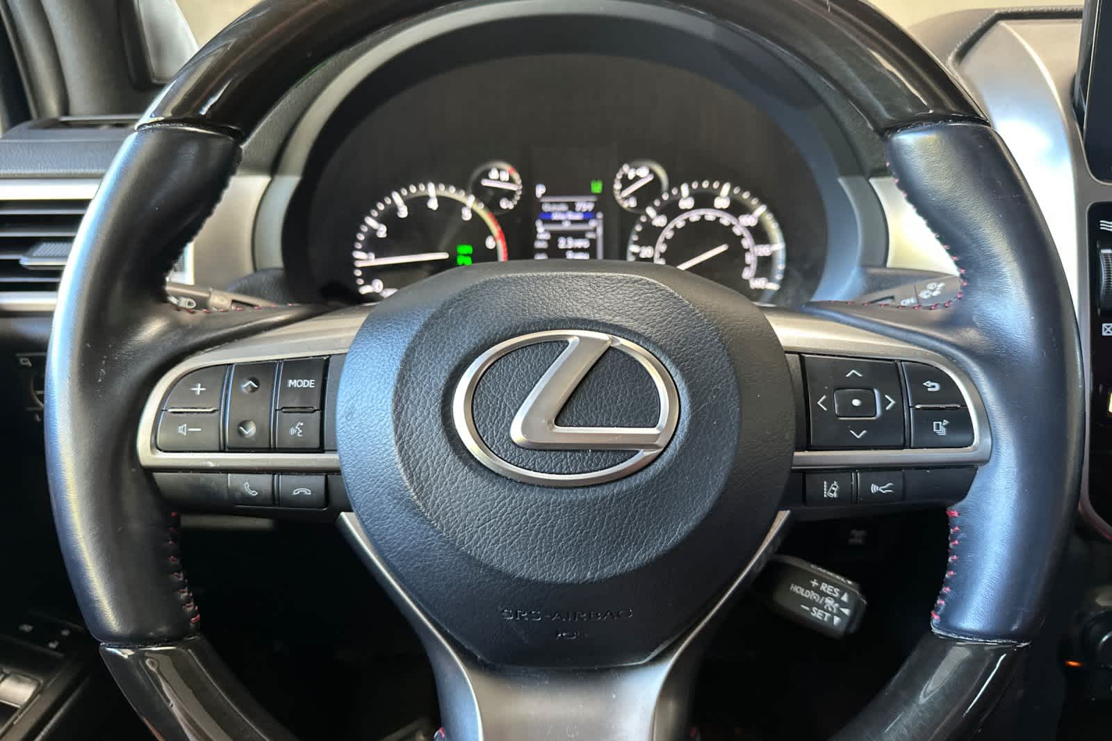 Thumbnail: 2022 Lexus GX - 26