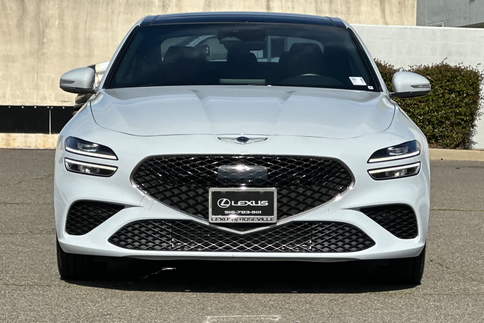 Thumbnail: 2023 Genesis G70 - 10