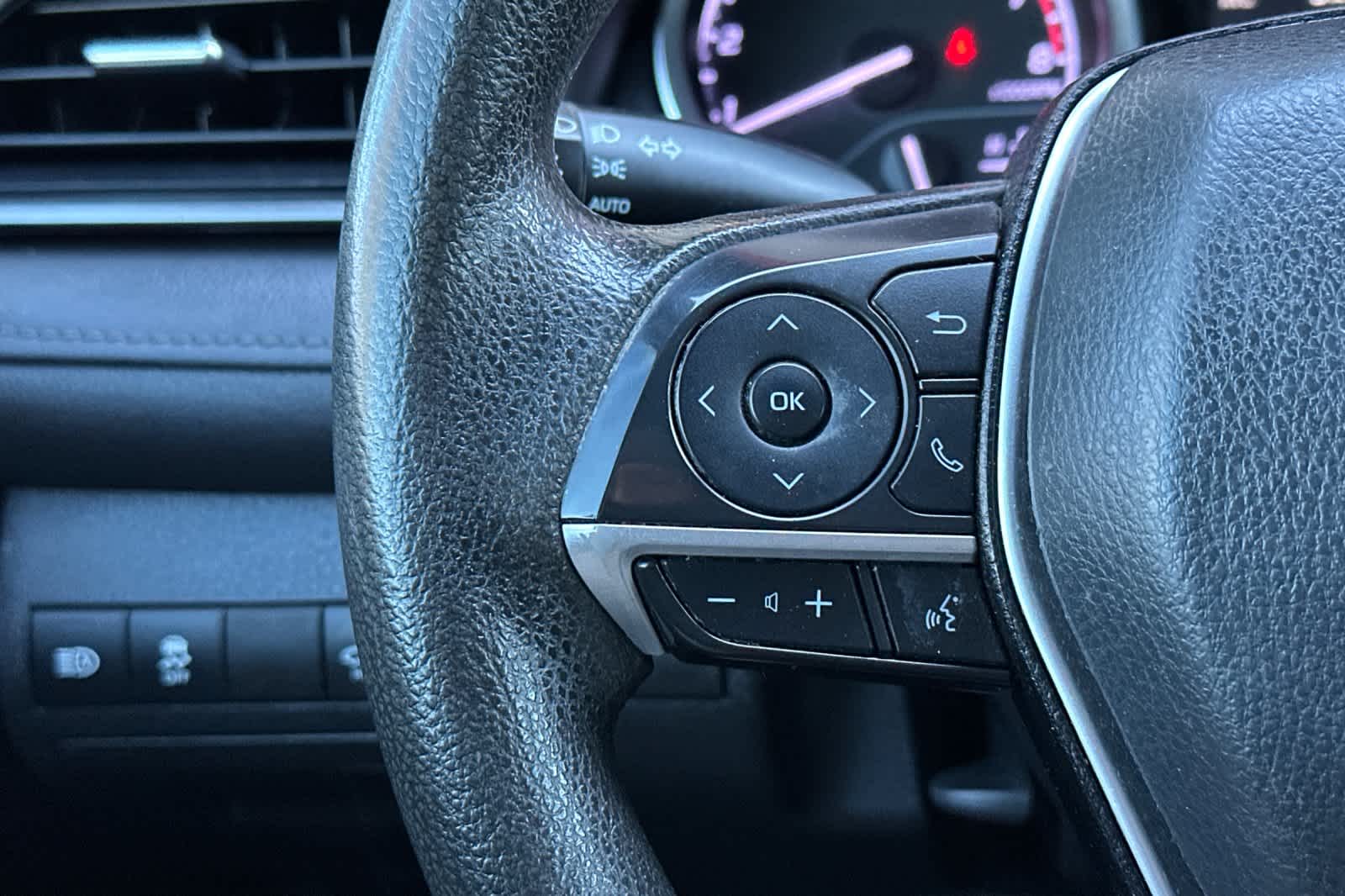 Thumbnail: 2023 Toyota Camry - 23