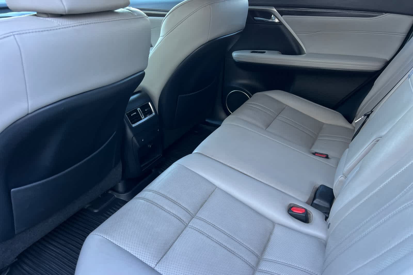 Thumbnail: 2019 Lexus RX - 4