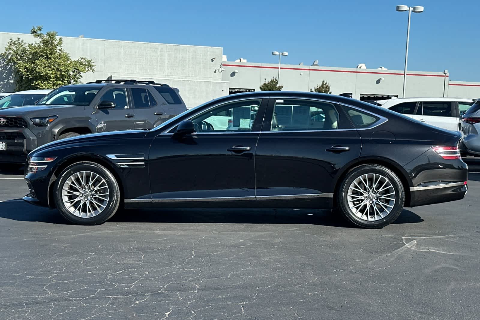 Thumbnail: 2021 Genesis G80 - 9