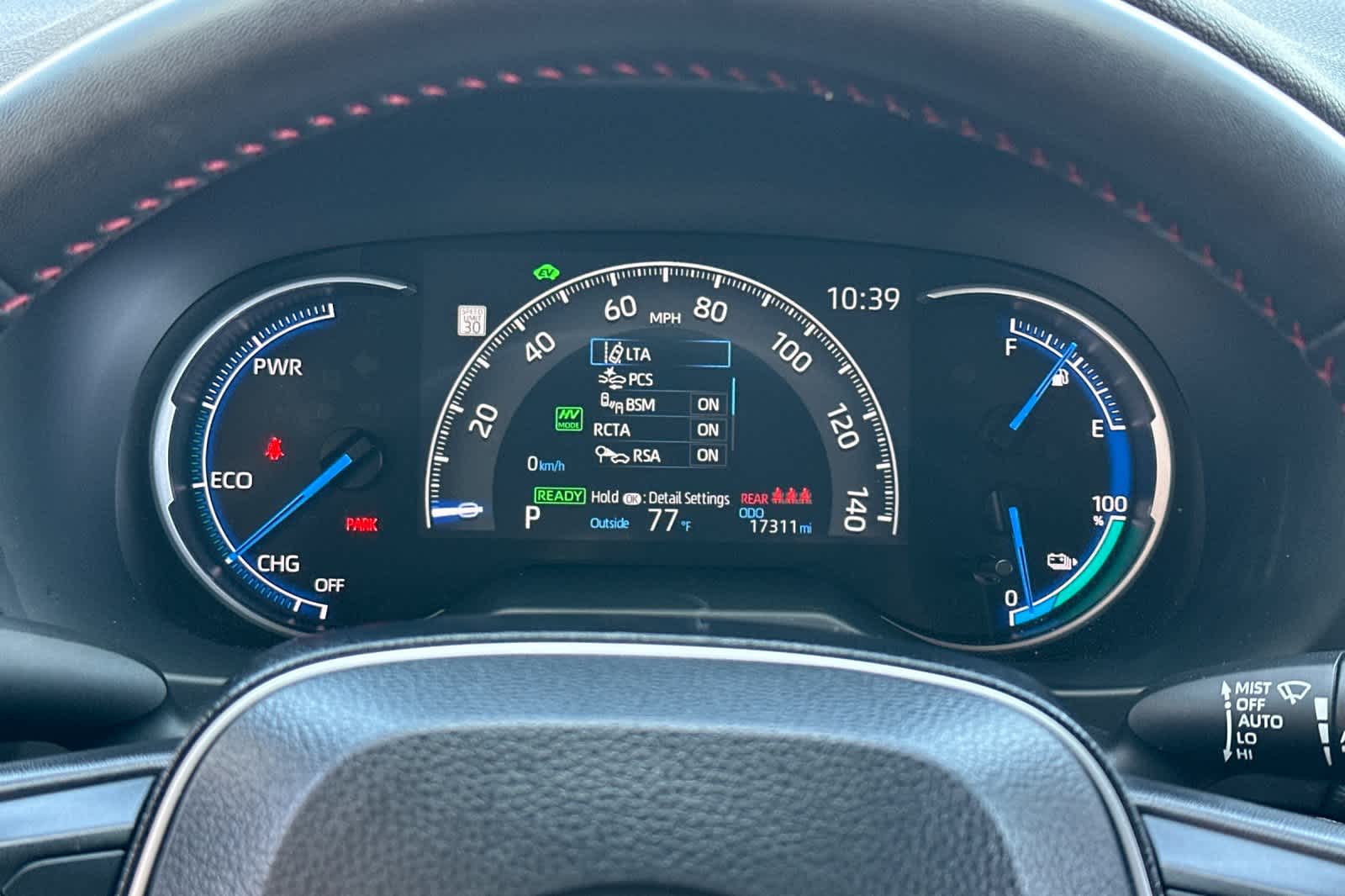2023 Toyota RAV4 Prime SE 28