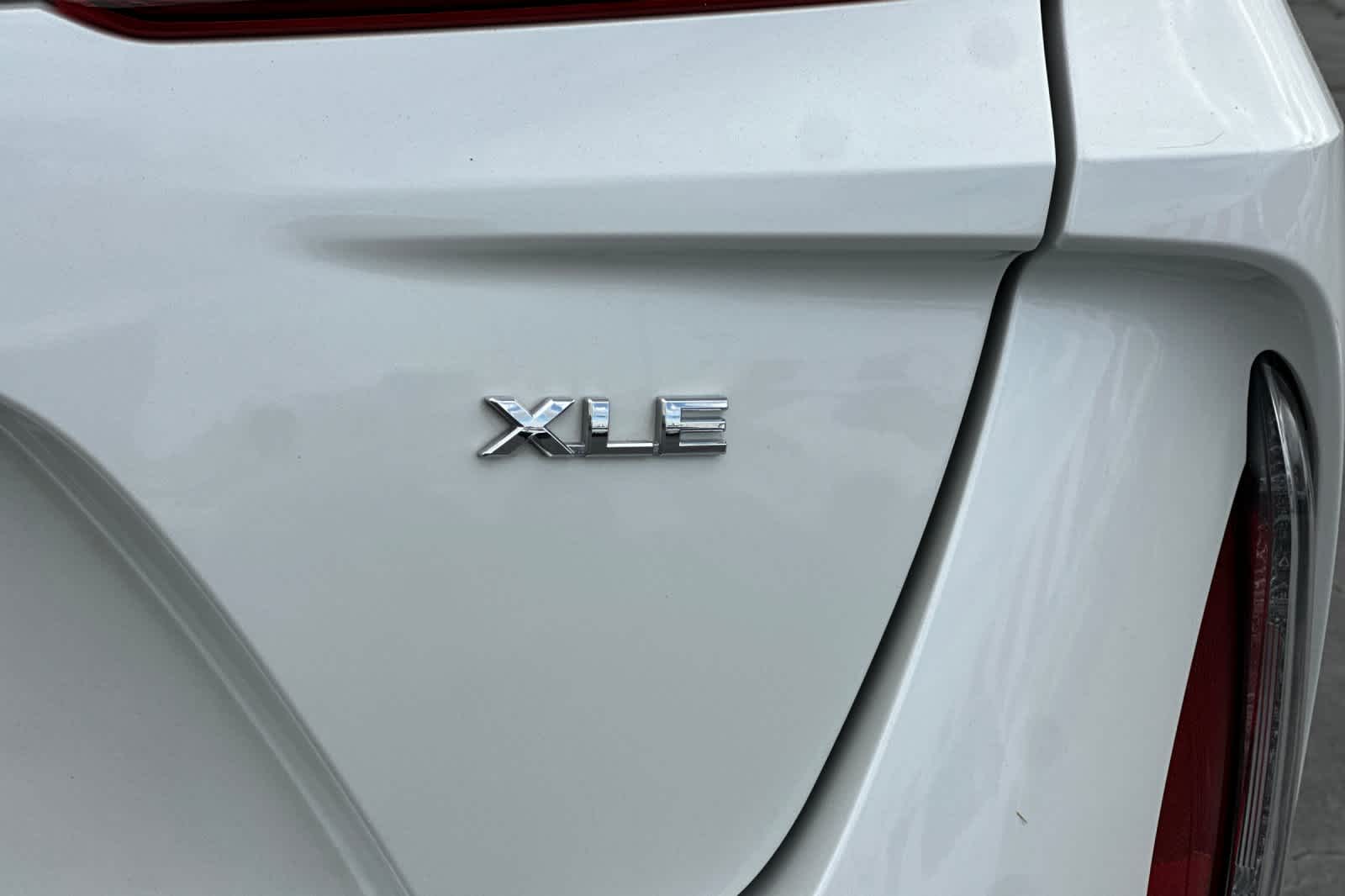Thumbnail: 2022 Toyota Prius Prime - 32