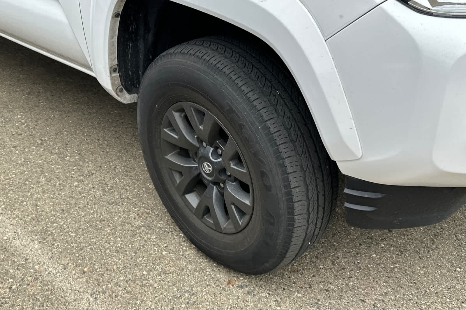 Thumbnail: 2022 Toyota Tacoma - 12