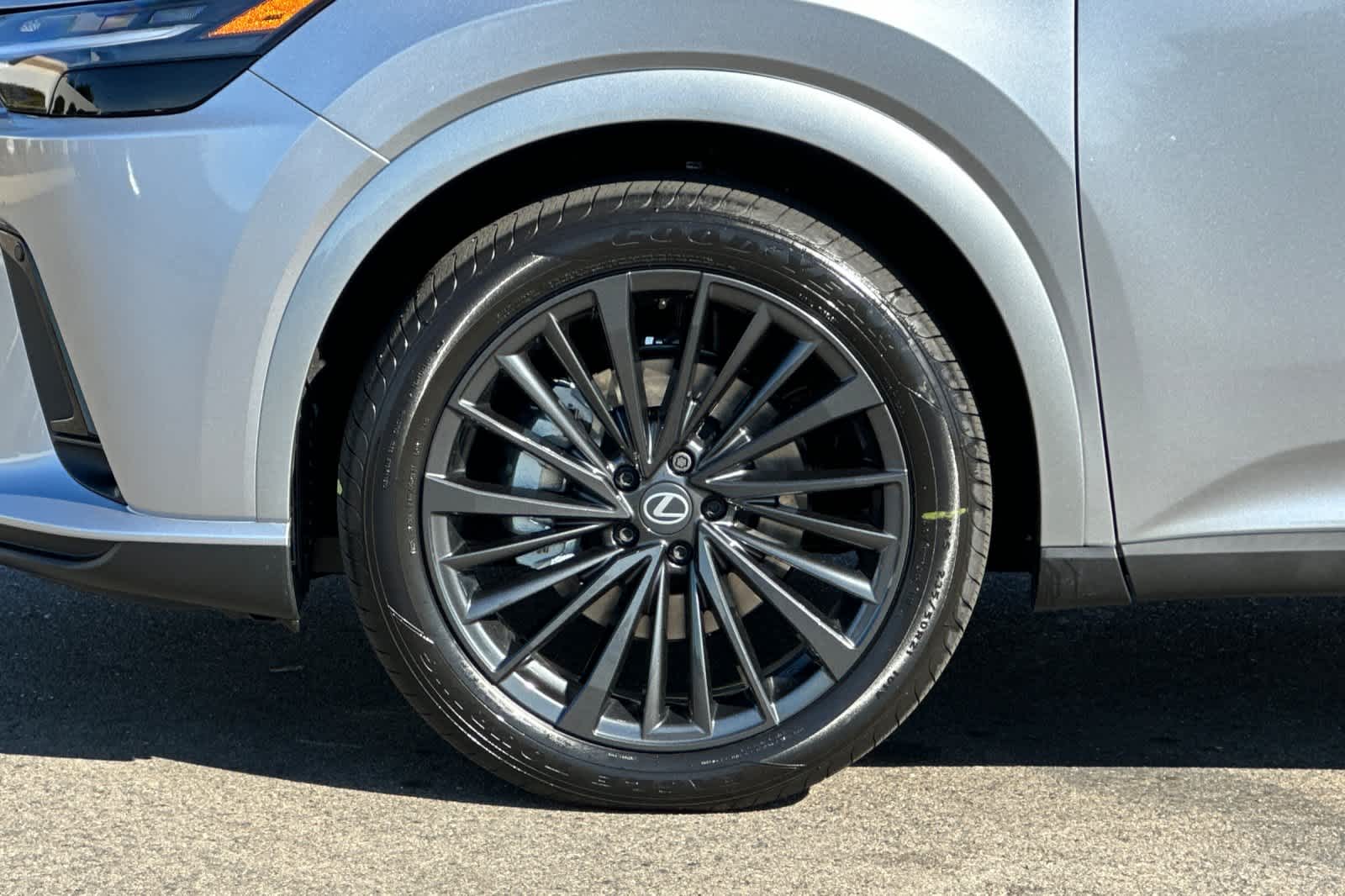 Thumbnail: 2026 Lexus RX - 31