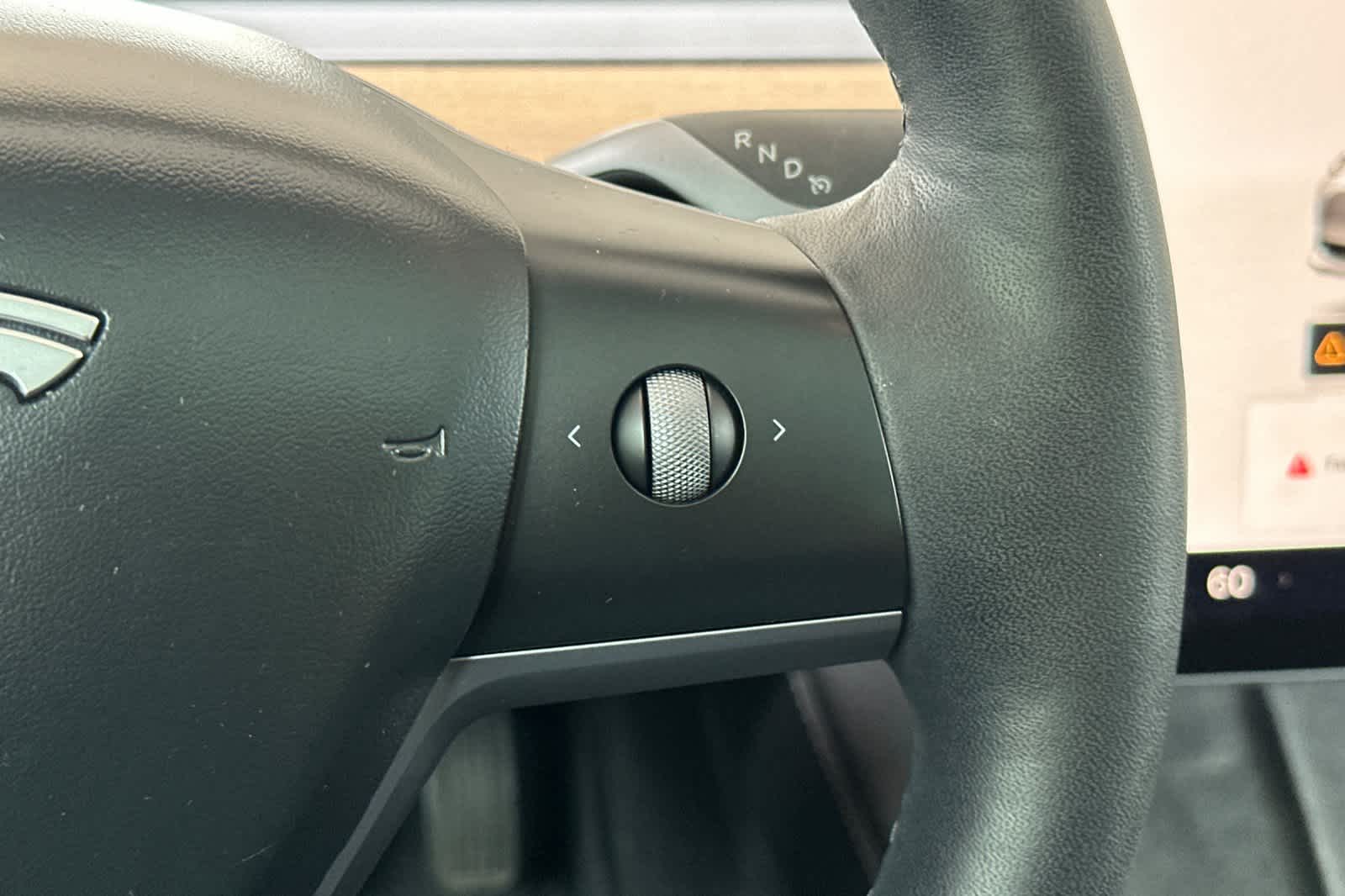 Thumbnail: 2023 Tesla Model 3 - 26