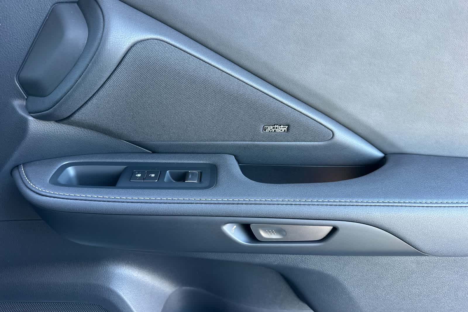 Thumbnail: 2026 Lexus TX - 19