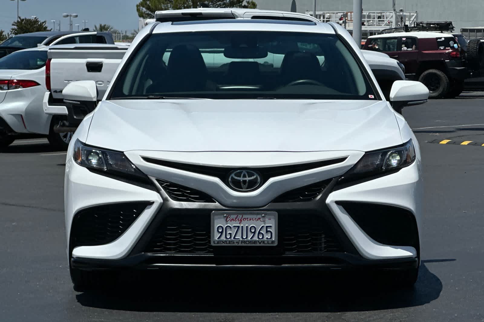 Thumbnail: 2023 Toyota Camry - 9