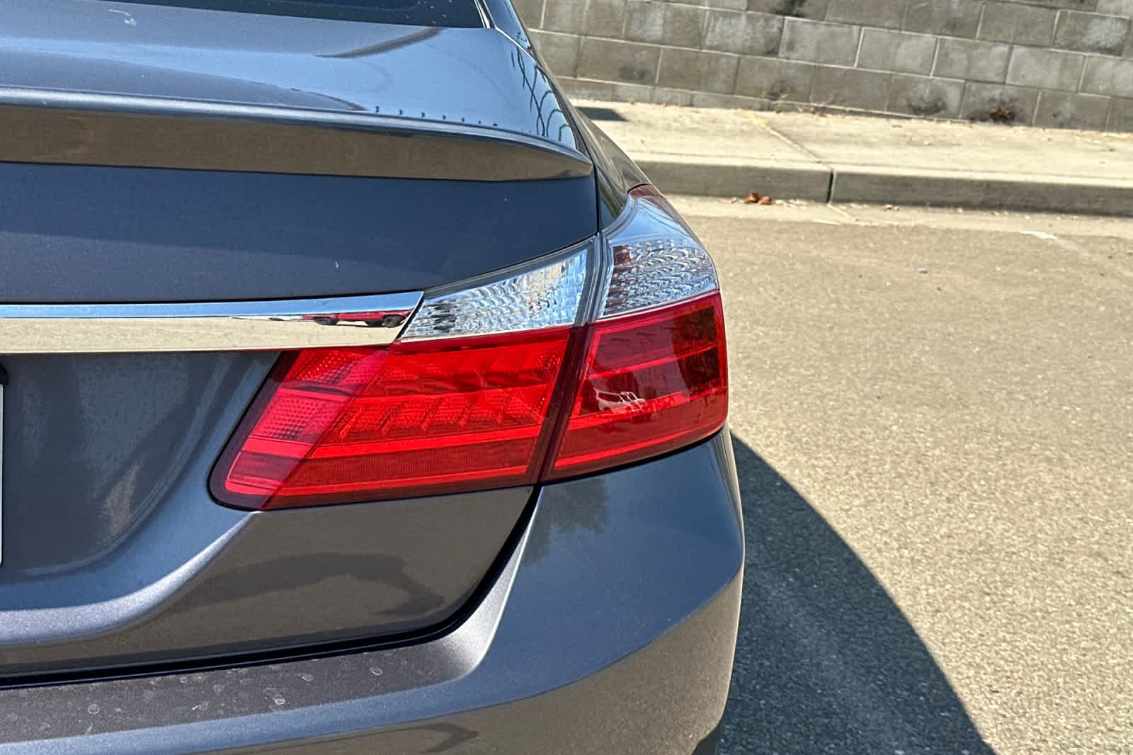 Thumbnail: 2015 Honda Accord - 17