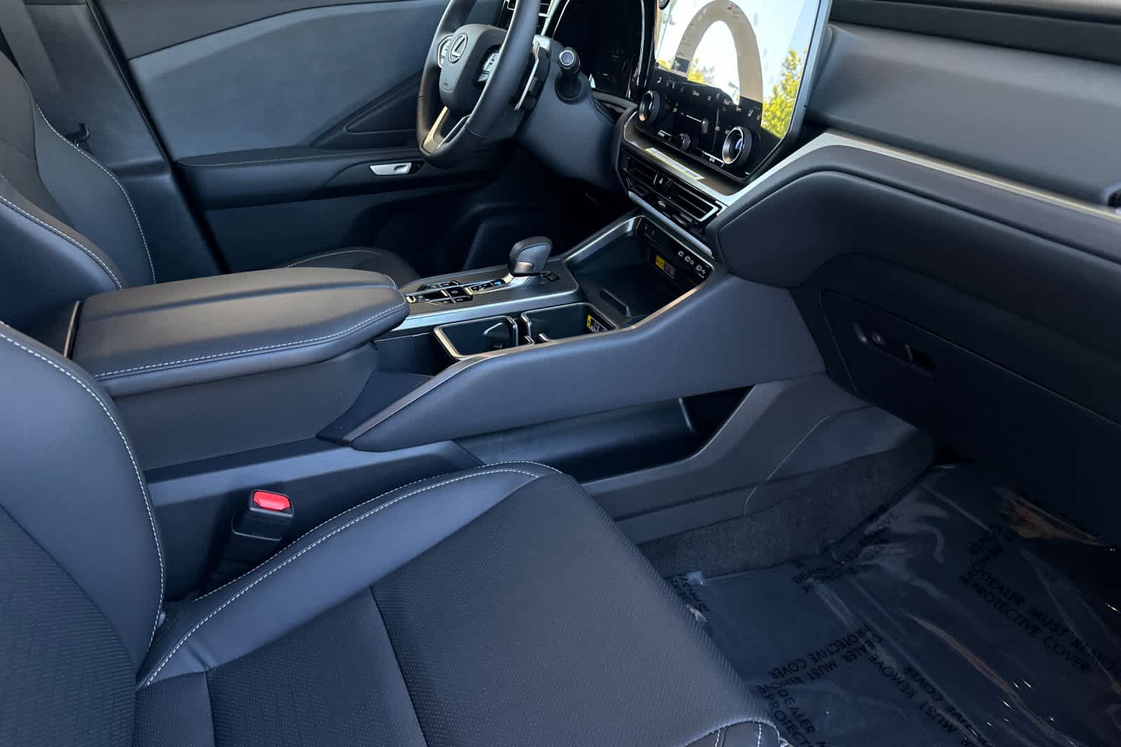 Thumbnail: 2026 Lexus TX - 17