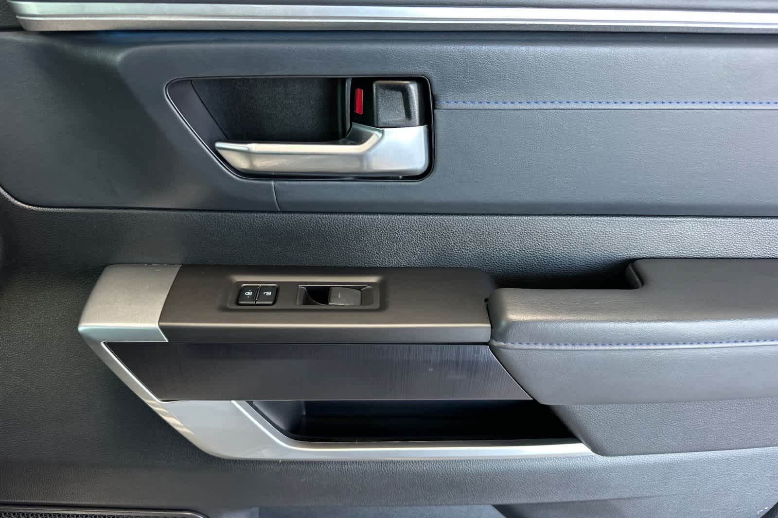 Thumbnail: 2023 Toyota Tundra - 18