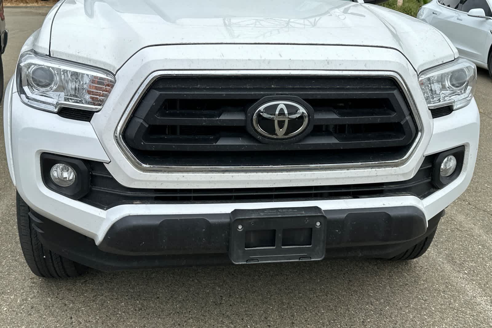 Thumbnail: 2022 Toyota Tacoma - 9
