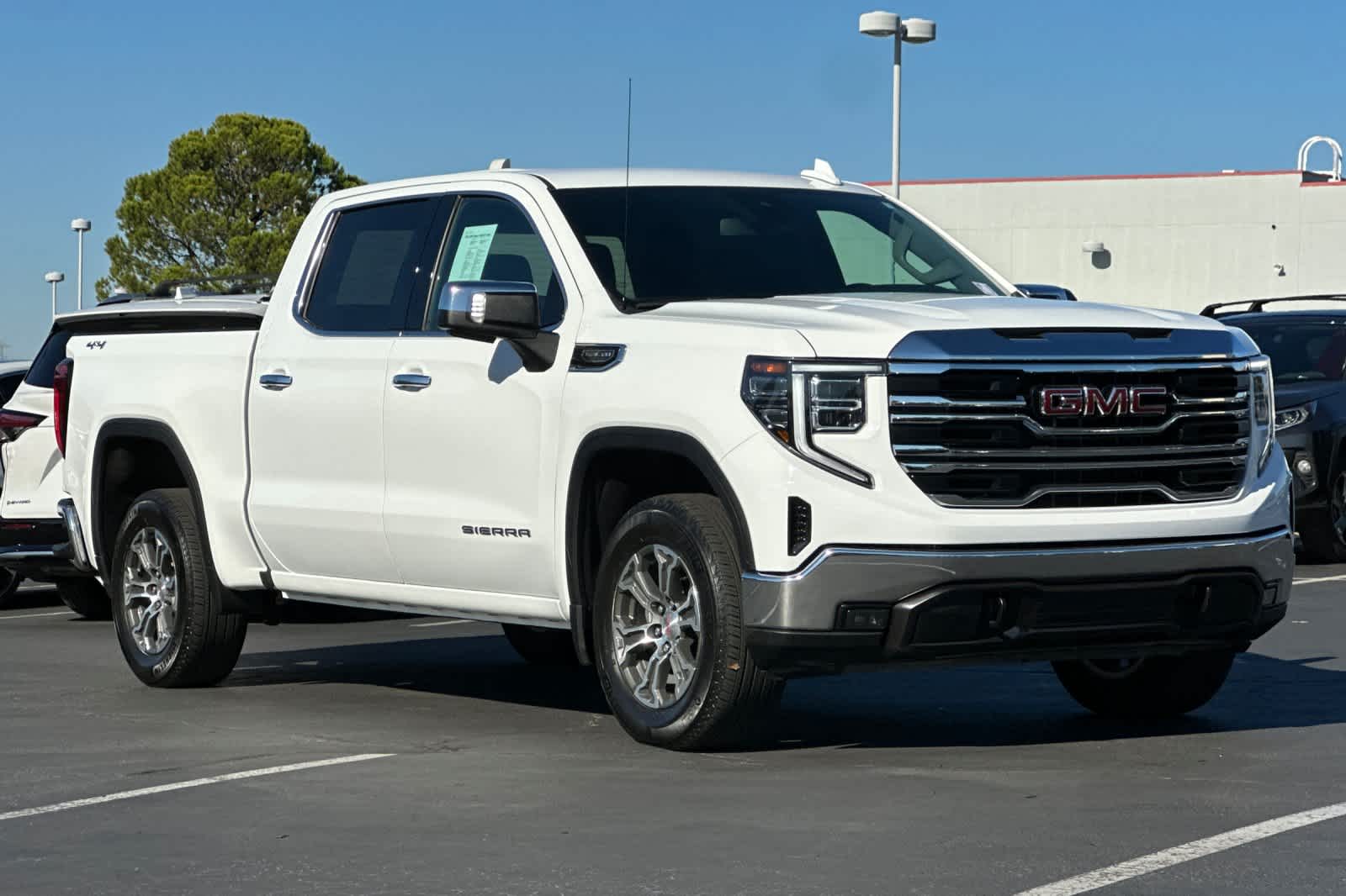 Thumbnail: 2025 GMC Sierra 1500 - 5