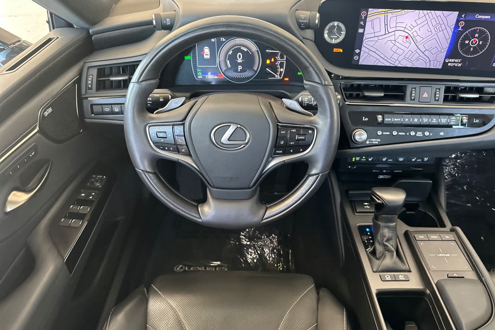 2022 Lexus ES  15