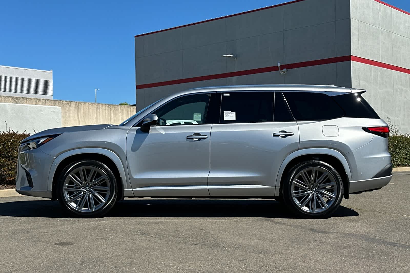 Thumbnail: 2026 Lexus TX - 9