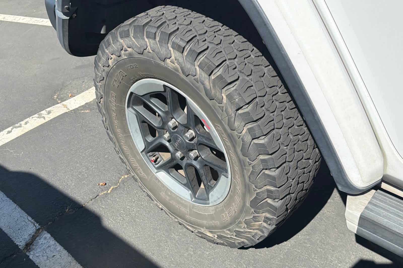 Thumbnail: 2020 Jeep Wrangler - 20