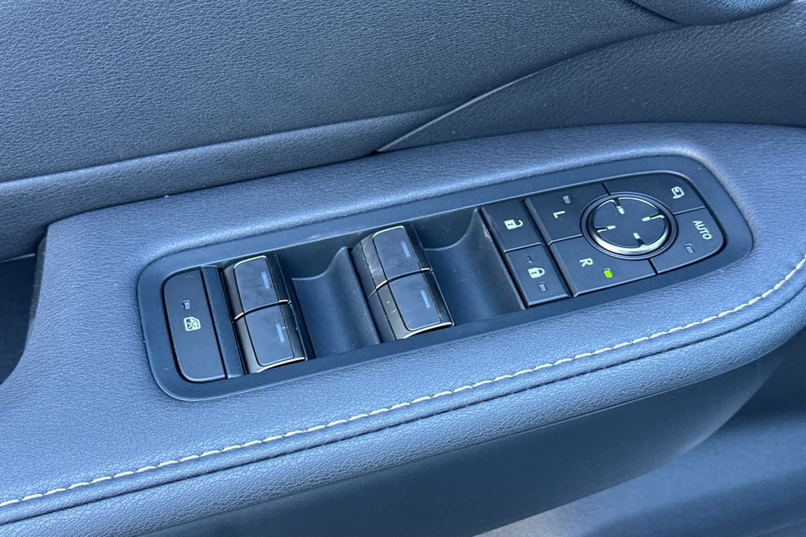 Thumbnail: 2026 Lexus TX - 13