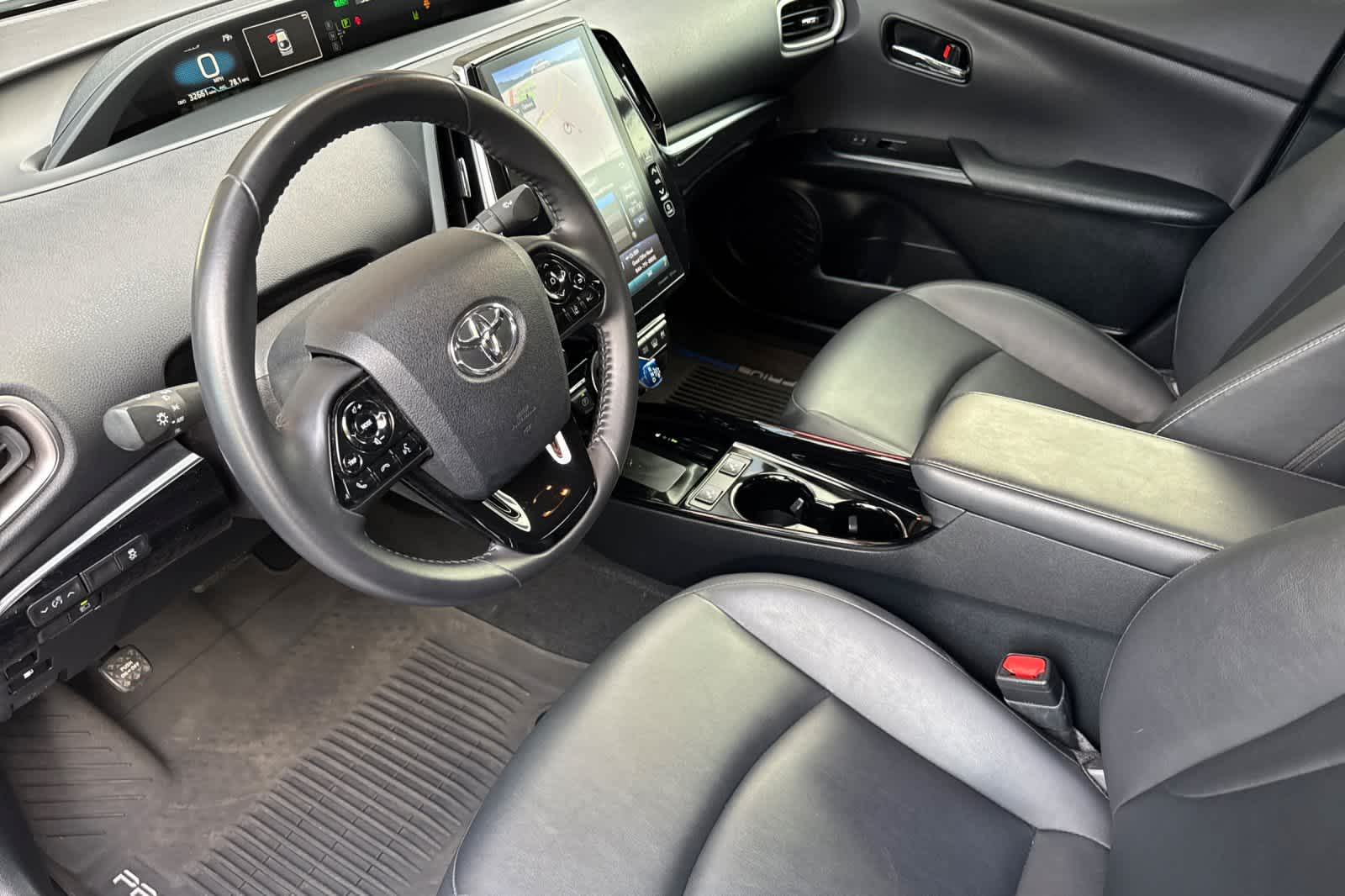 Thumbnail: 2021 Toyota Prius Prime - 11