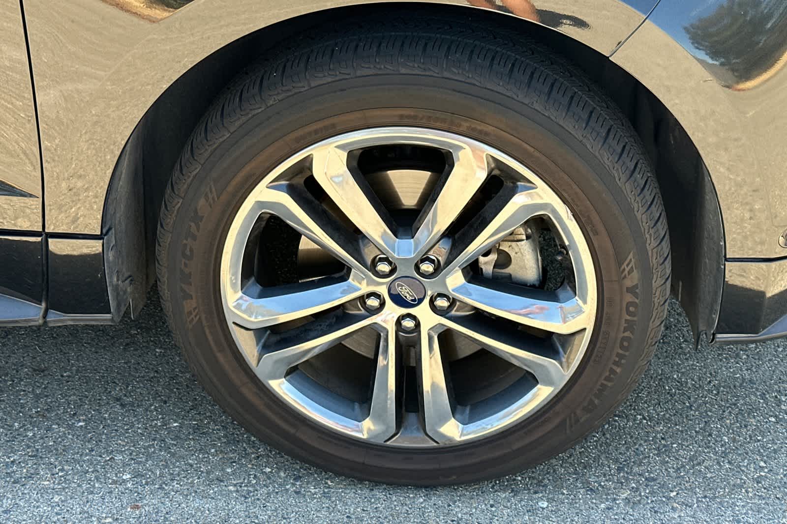 Thumbnail: 2015 Ford Edge - 12