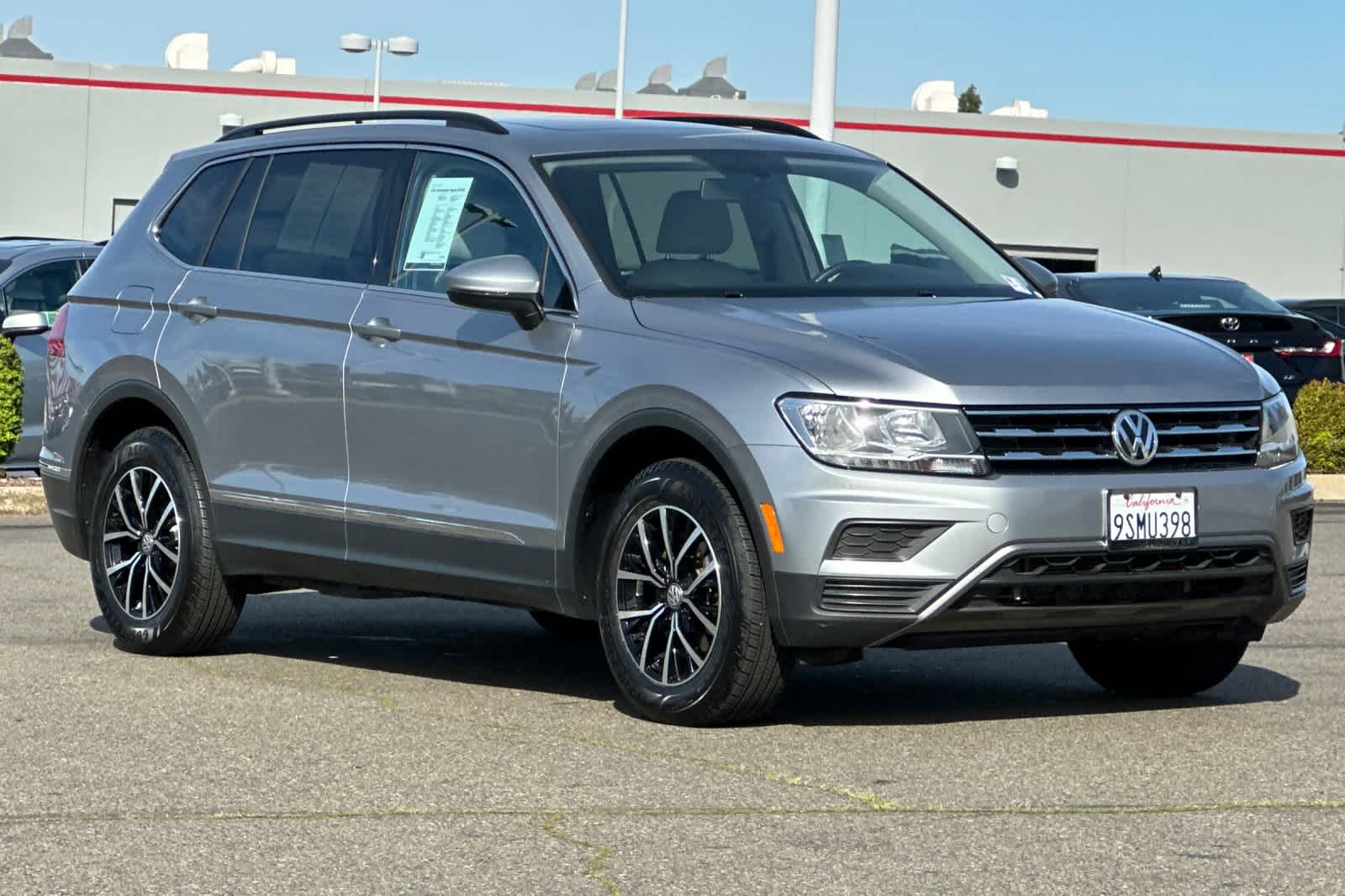 Thumbnail: 2021 Volkswagen Tiguan - 5