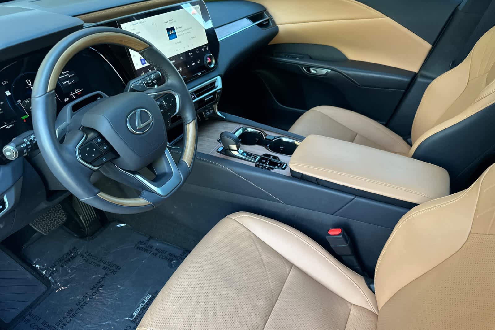 Thumbnail: 2025 Lexus RX - 11