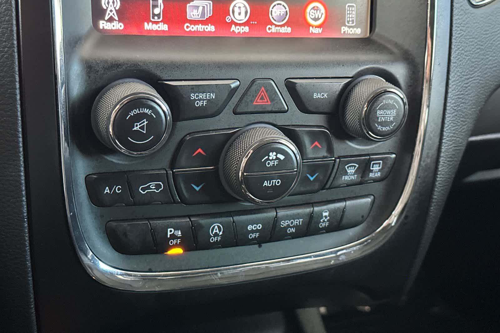 Thumbnail: 2017 Dodge Durango - 24