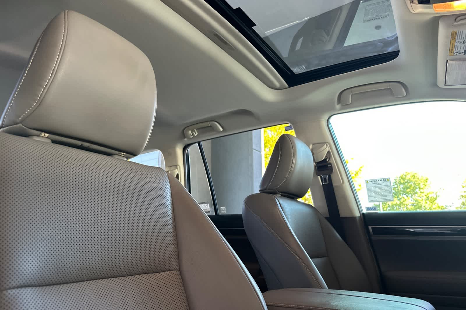 Thumbnail: 2017 Lexus GX - 19