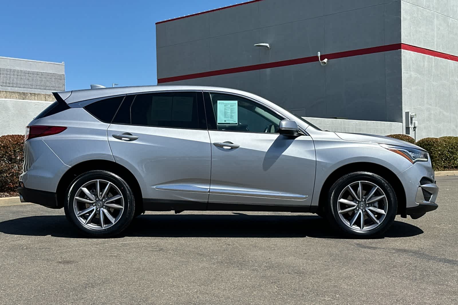 Thumbnail: 2021 Acura RDX - 6