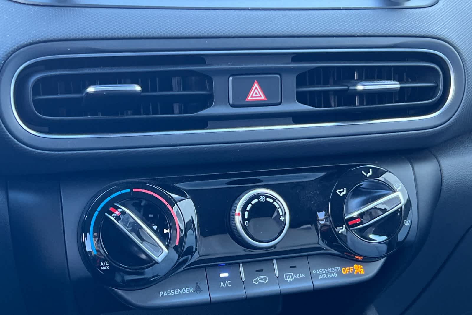 Thumbnail: 2023 Hyundai Kona - 21