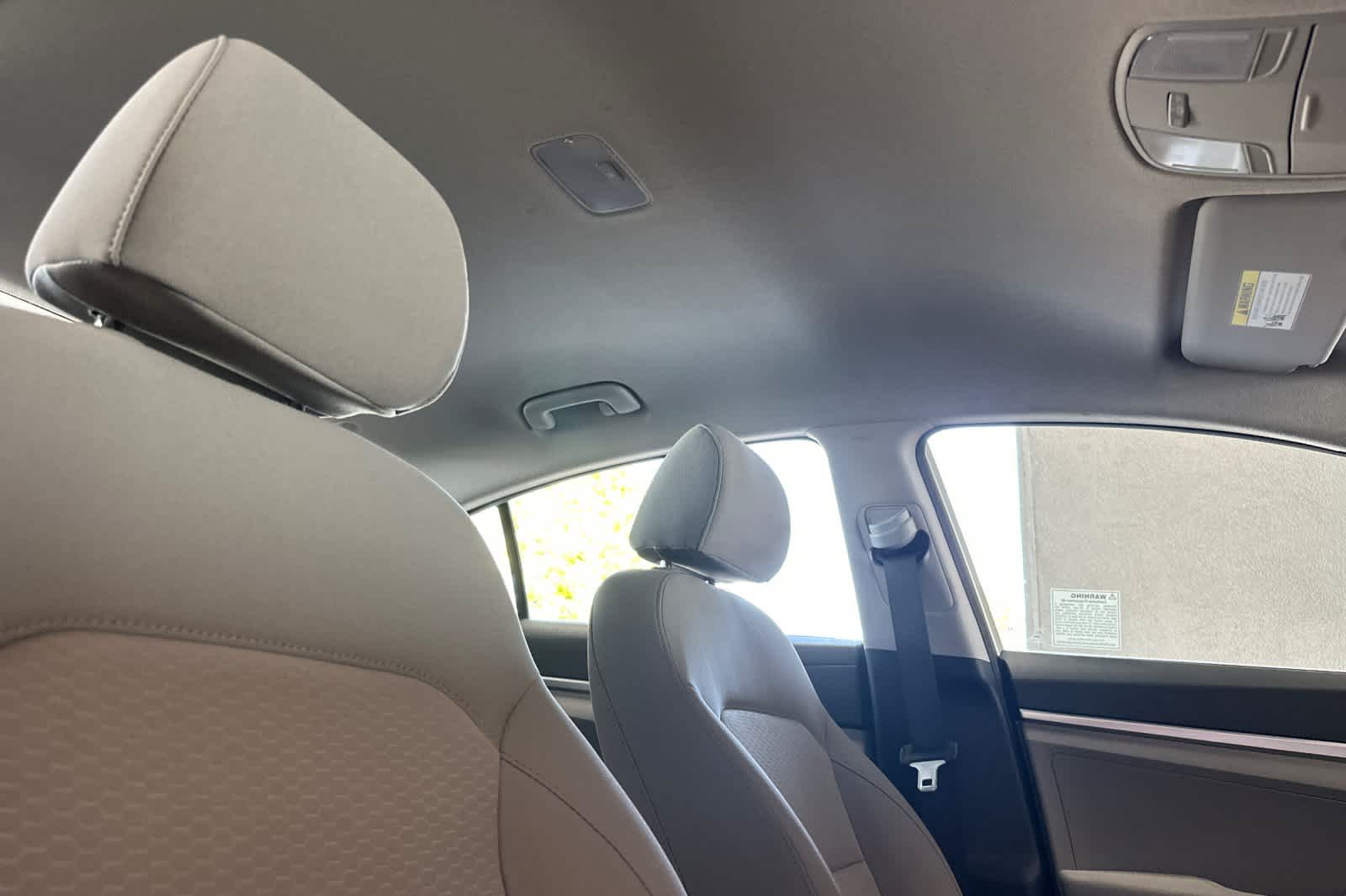 Thumbnail: 2019 Hyundai Elantra - 16