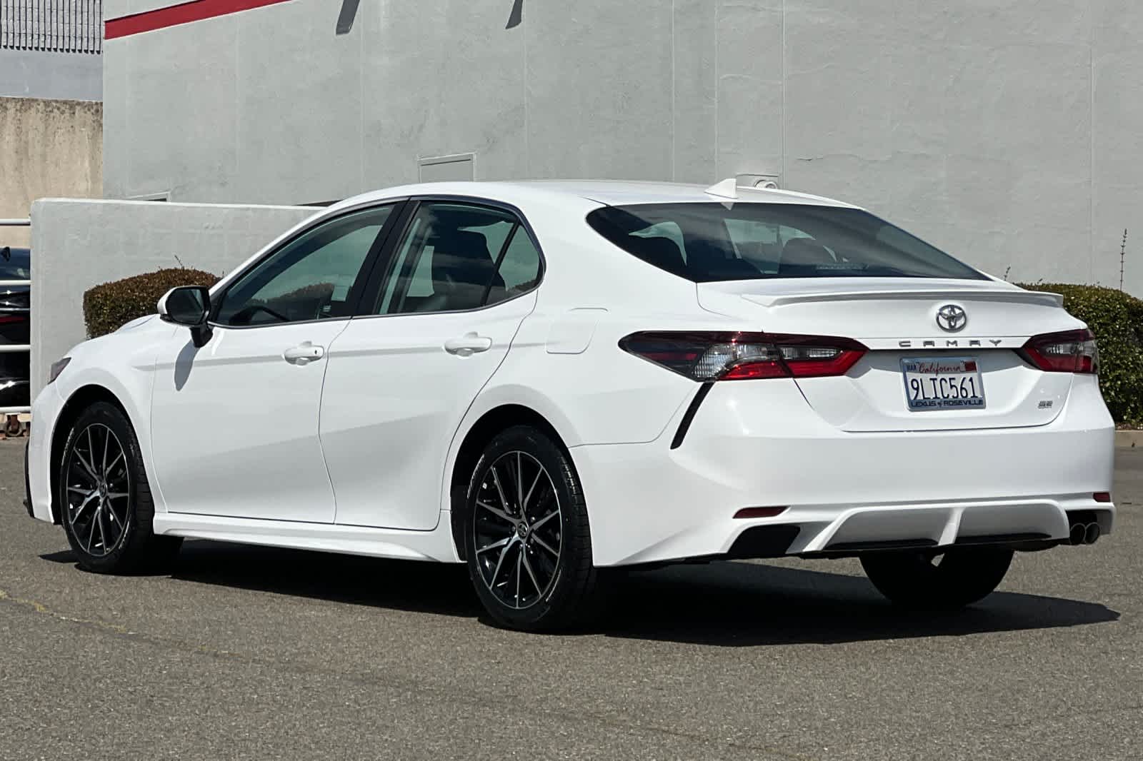 Thumbnail: 2024 Toyota Camry - 7