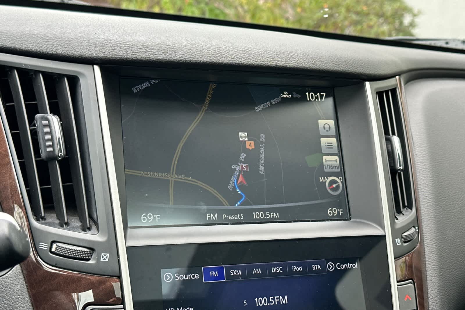 Thumbnail: 2014 INFINITI Q50 - 20