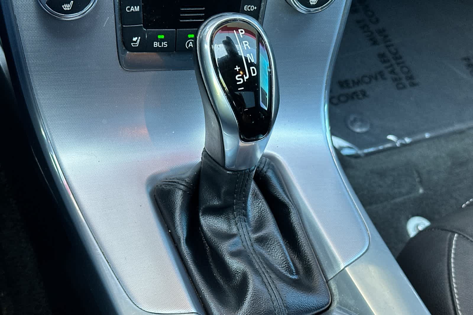 Thumbnail: 2017 Volvo S60 - 22