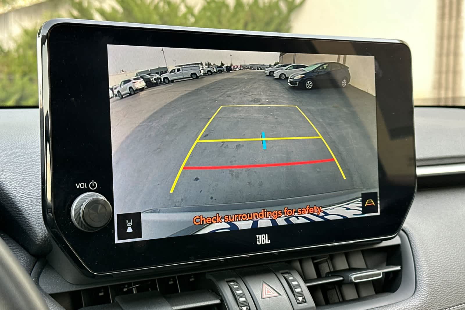 Thumbnail: 2023 Toyota RAV4 - 21