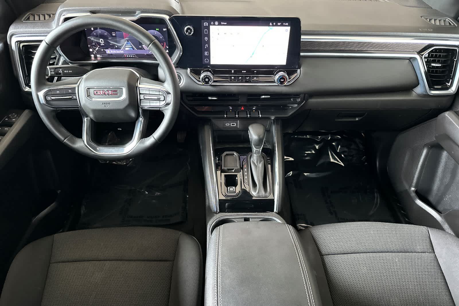 Thumbnail: 2024 GMC Canyon - 3