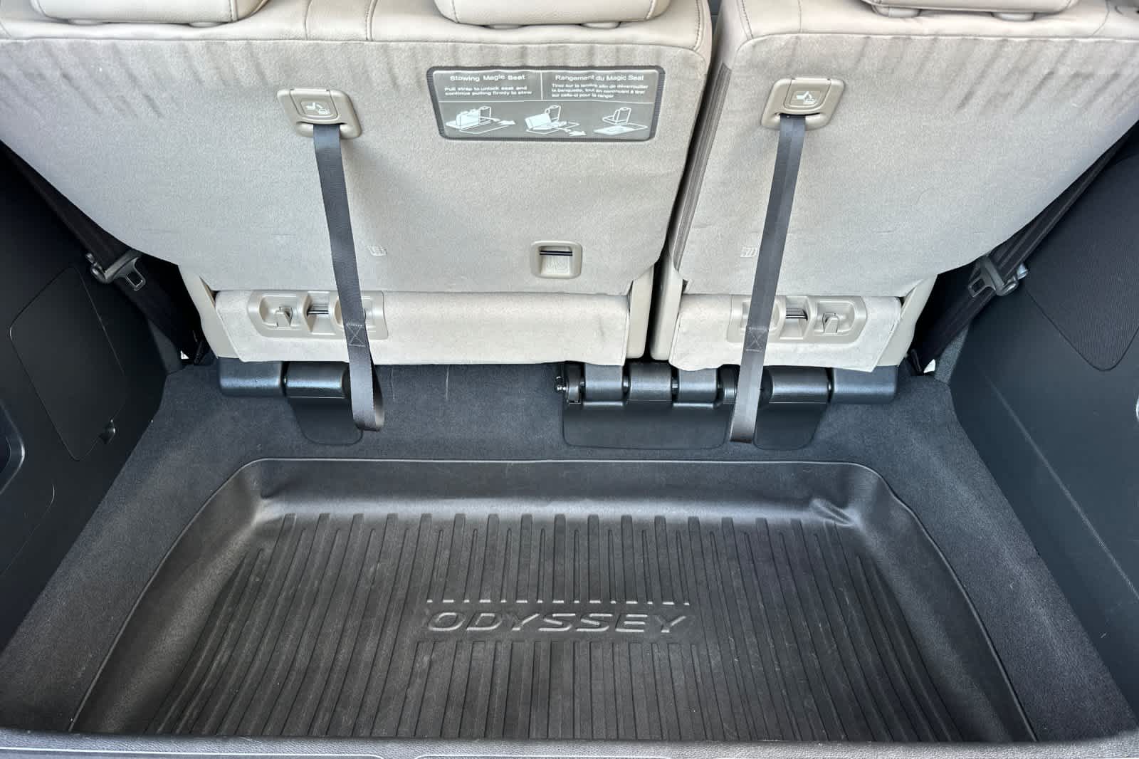 Thumbnail: 2023 Honda Odyssey - 17