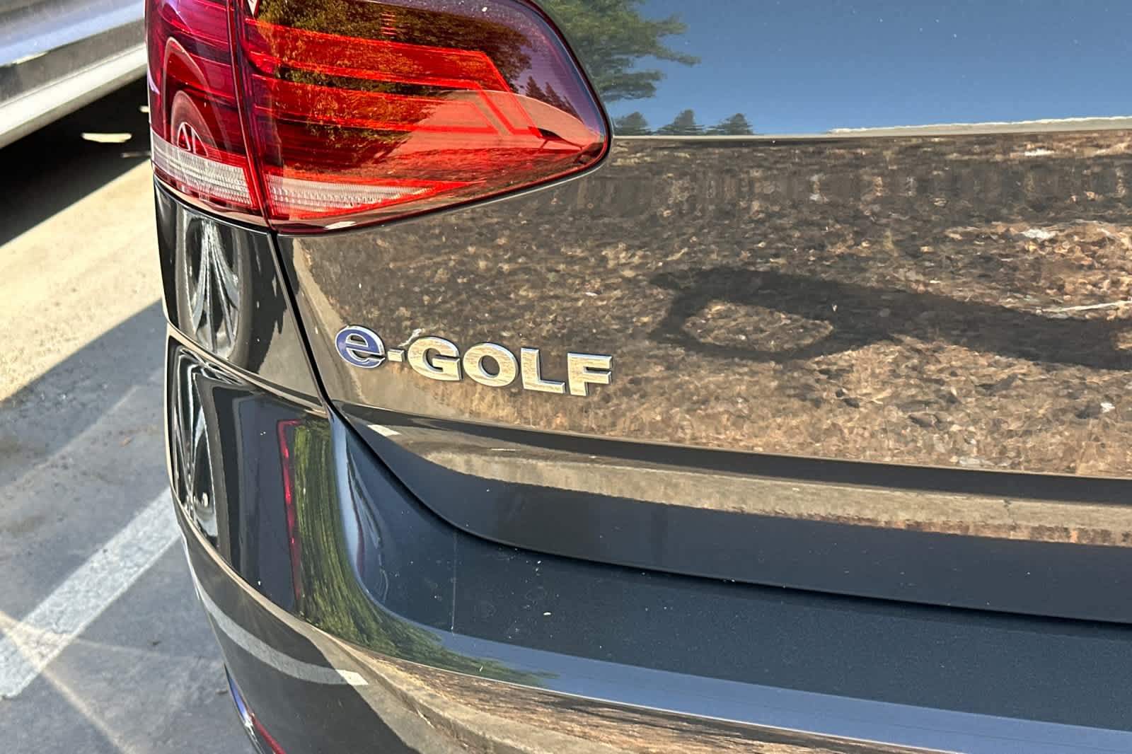 Thumbnail: 2019 Volkswagen e-Golf - 7