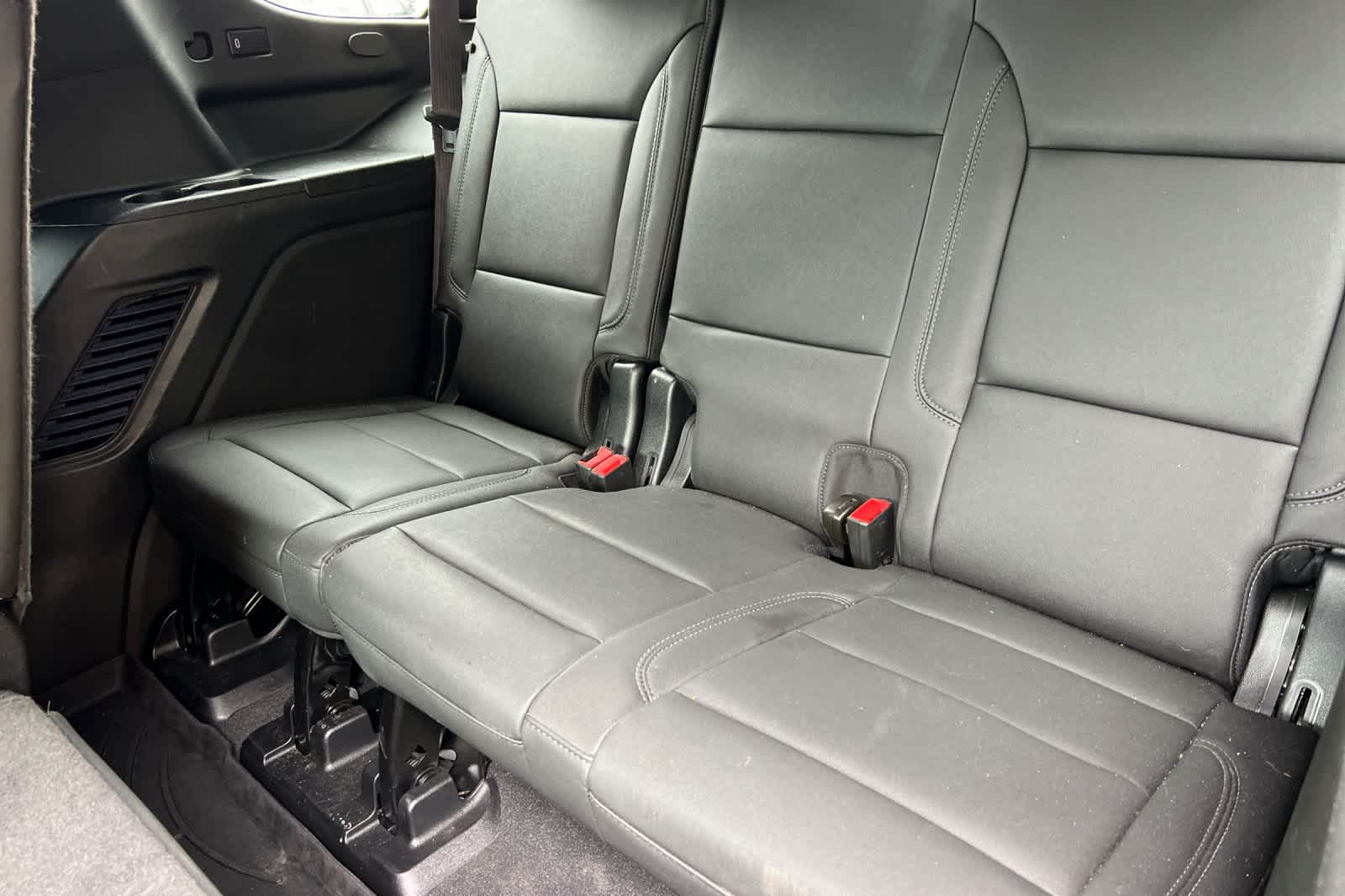 Thumbnail: 2023 Chevrolet Tahoe - 16