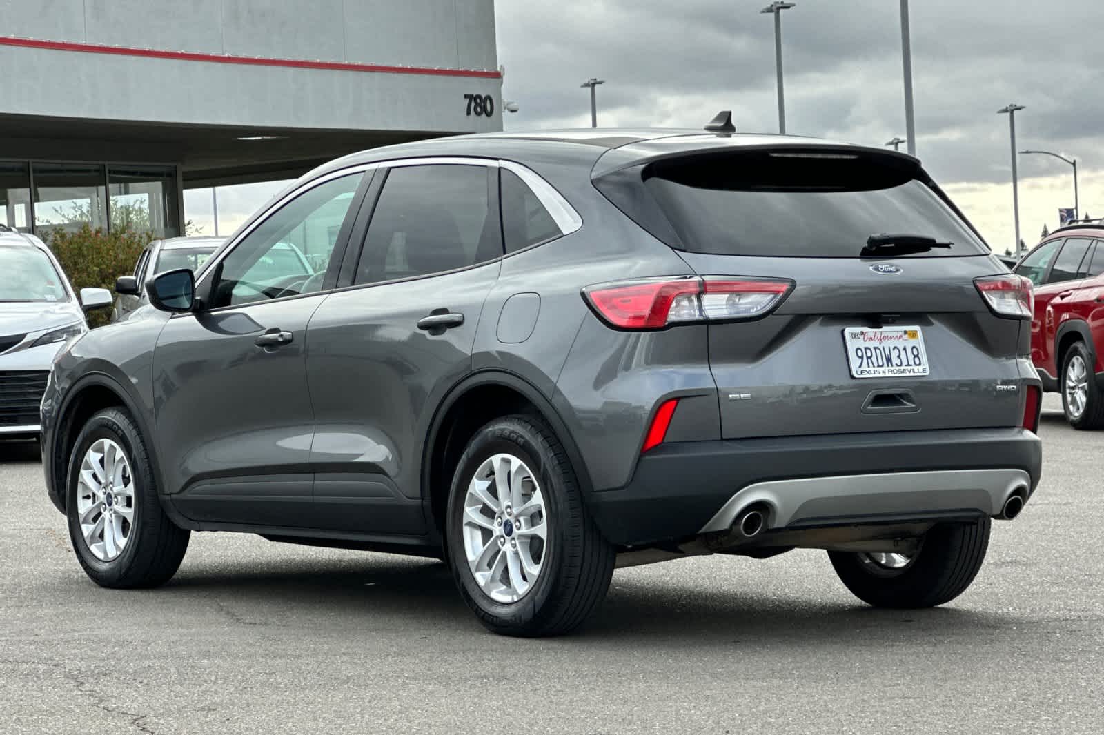 Thumbnail: 2022 Ford Escape - 7