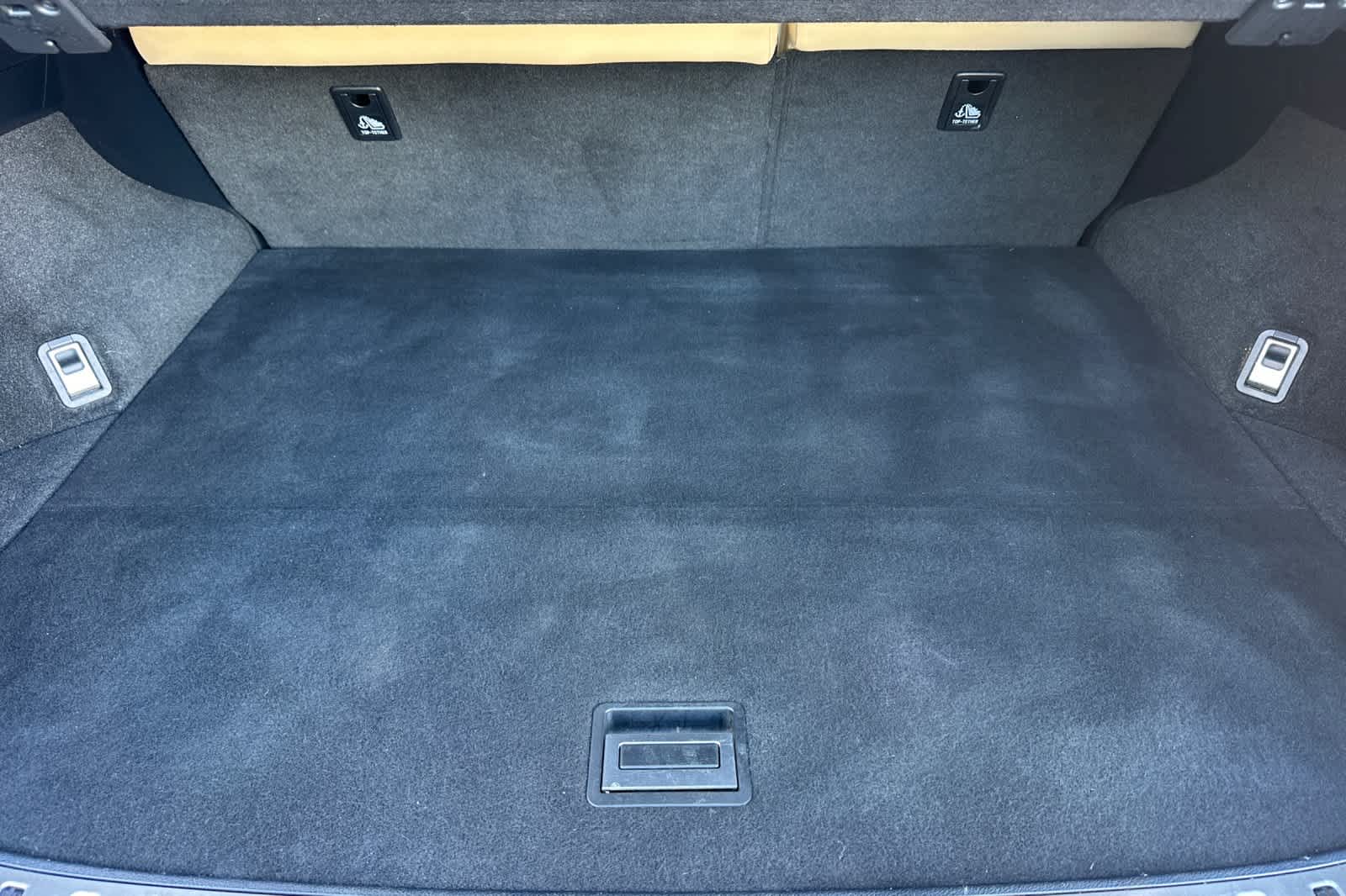 Thumbnail: 2016 Lexus NX - 16