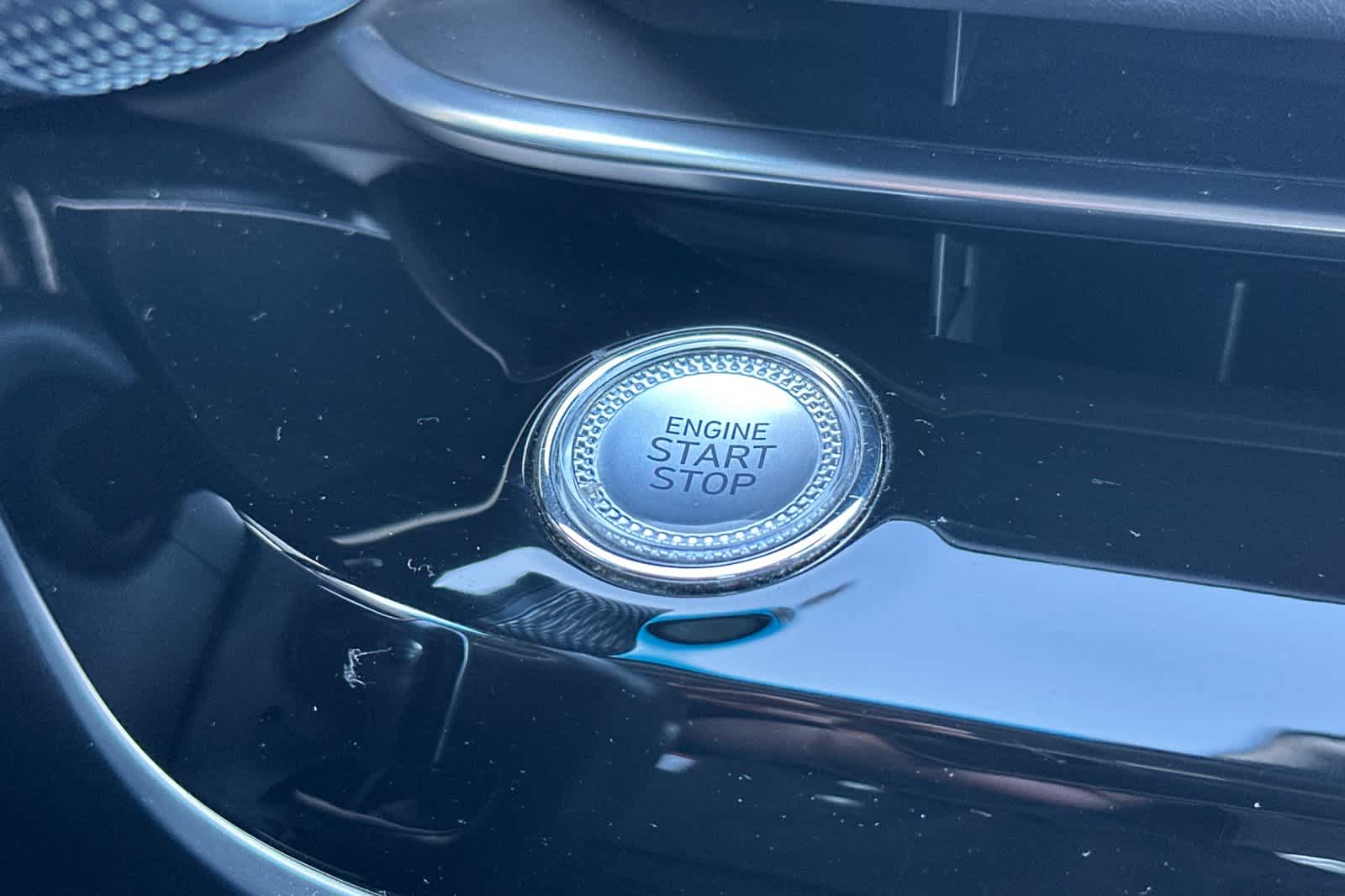 Thumbnail: 2021 Genesis G80 - 24