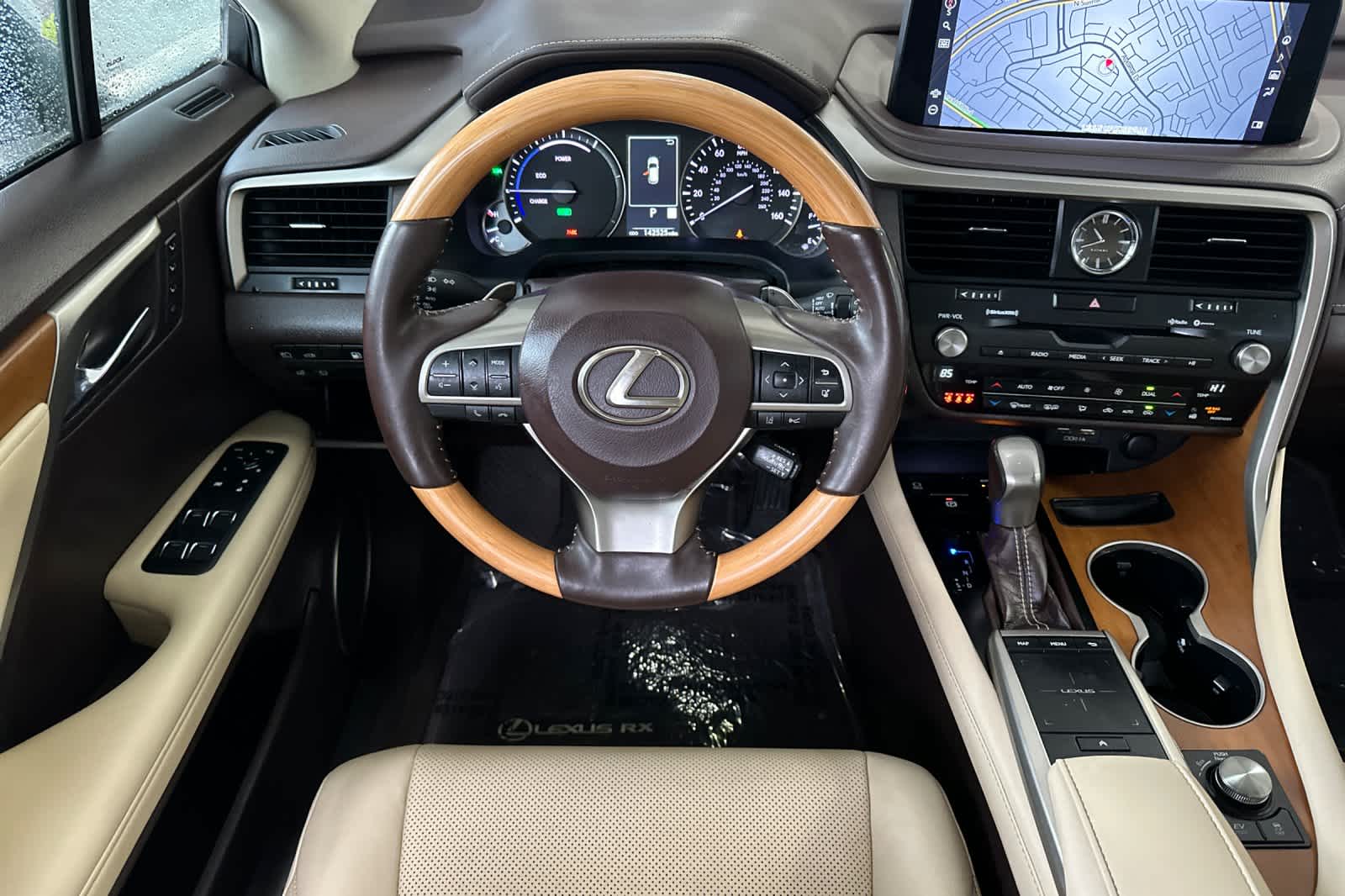 Thumbnail: 2020 Lexus RX - 15