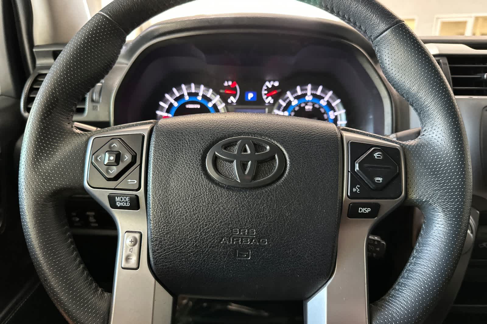 Thumbnail: 2019 Toyota 4Runner - 24