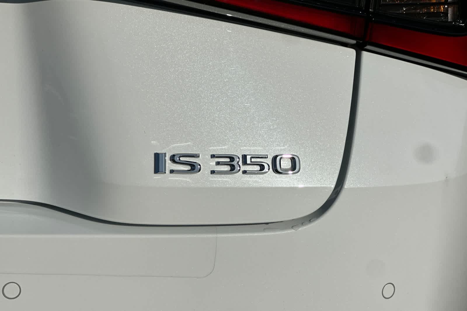 Thumbnail: 2022 Lexus IS - 32