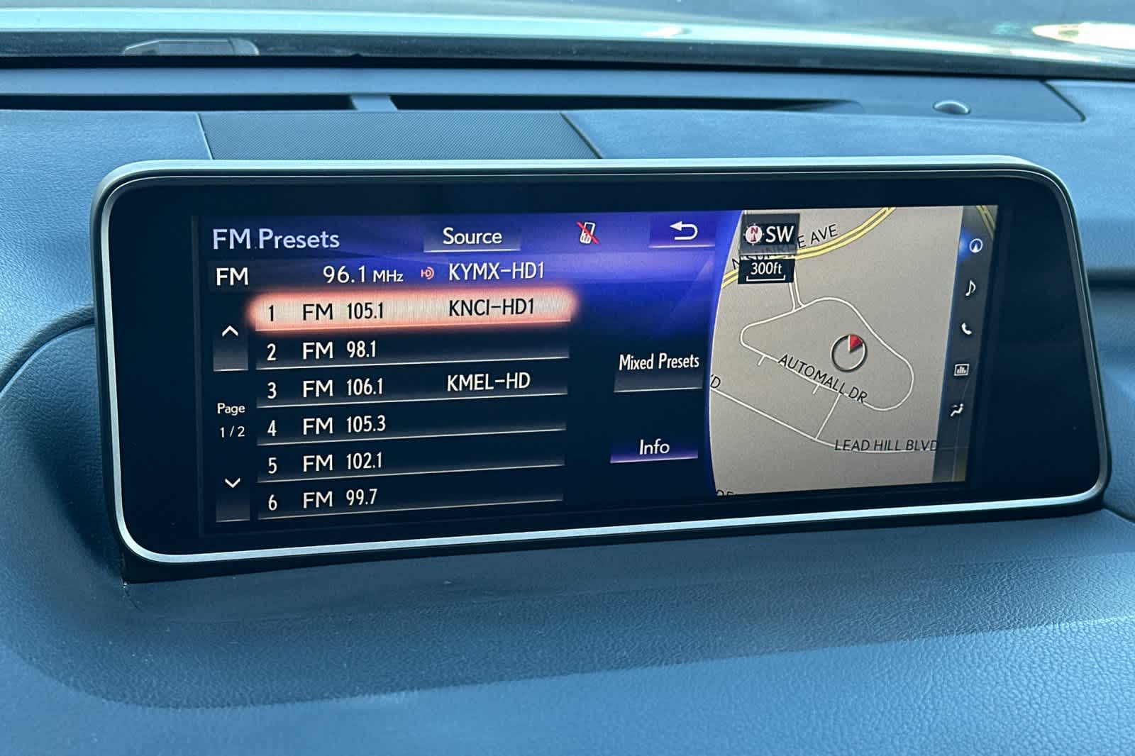 Thumbnail: 2017 Lexus RX - 19