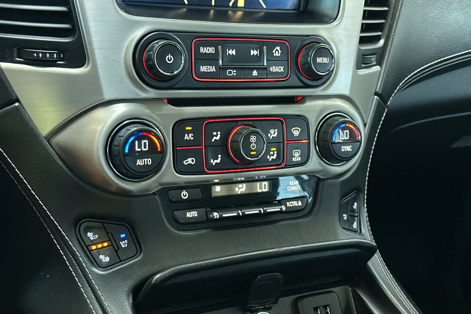 Thumbnail: 2015 GMC Yukon - 25