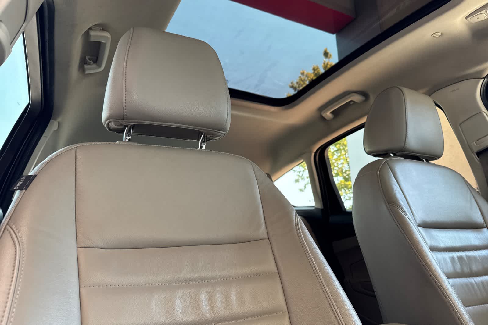 Thumbnail: 2015 Ford C-Max - 18